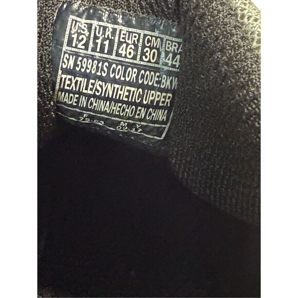 Skechers Classic Fit Men's Air-Cooled Memory Foam/ 59981S/BKW  Size 12 - Picture 13 of 14